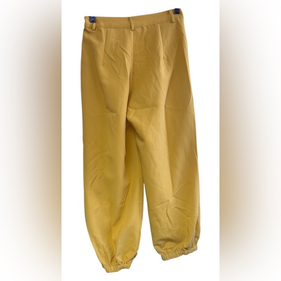 NWT Vibrant Yellow Jogger Pants - Picture 8 of 10